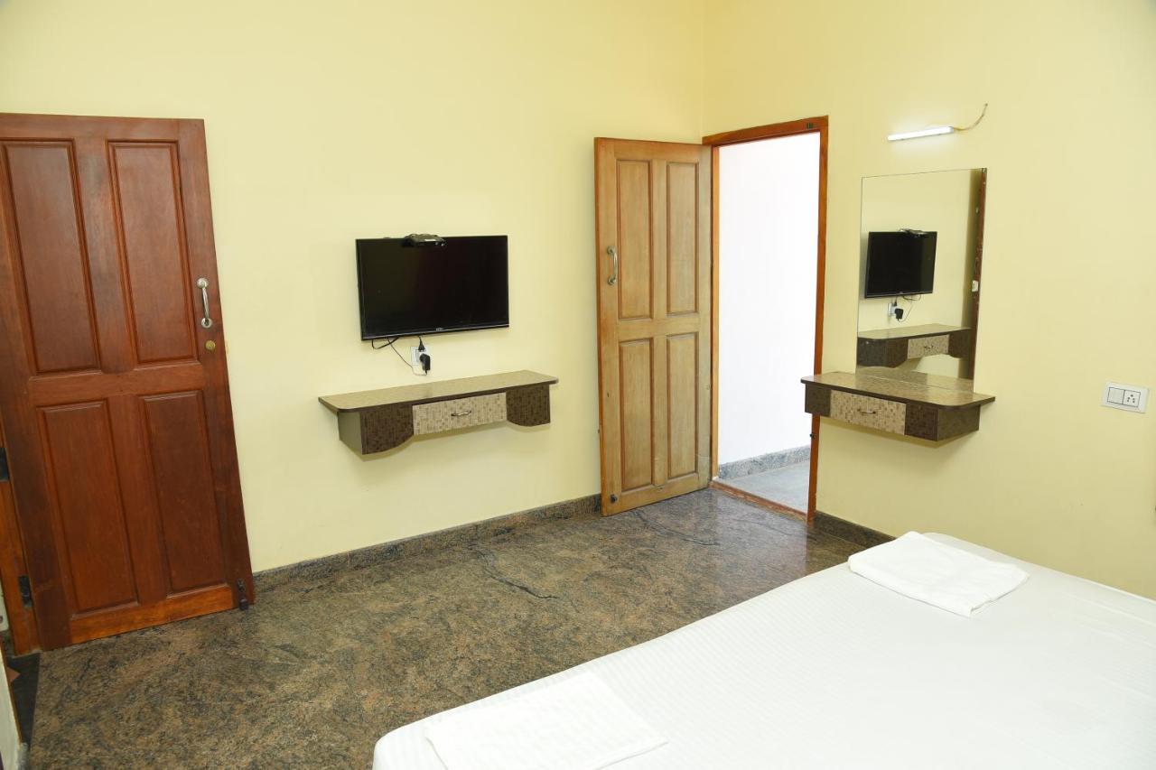 Thiruchendur Stayz Vairavel Residency Tiruchchendūr Εξωτερικό φωτογραφία