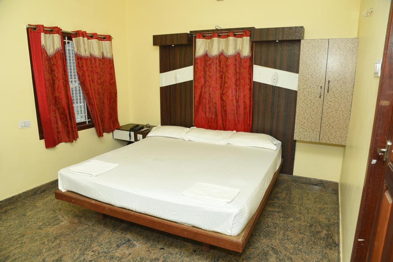 Thiruchendur Stayz Vairavel Residency Tiruchchendūr Εξωτερικό φωτογραφία
